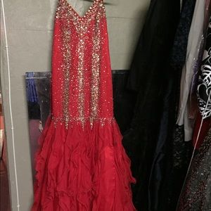 Red prom dress
